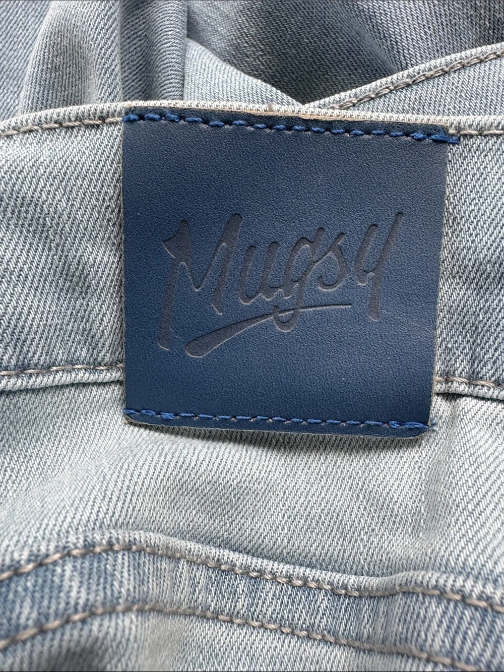Mugsy Grands light wash spandex stretch men’s slim fit jeans size 34x36